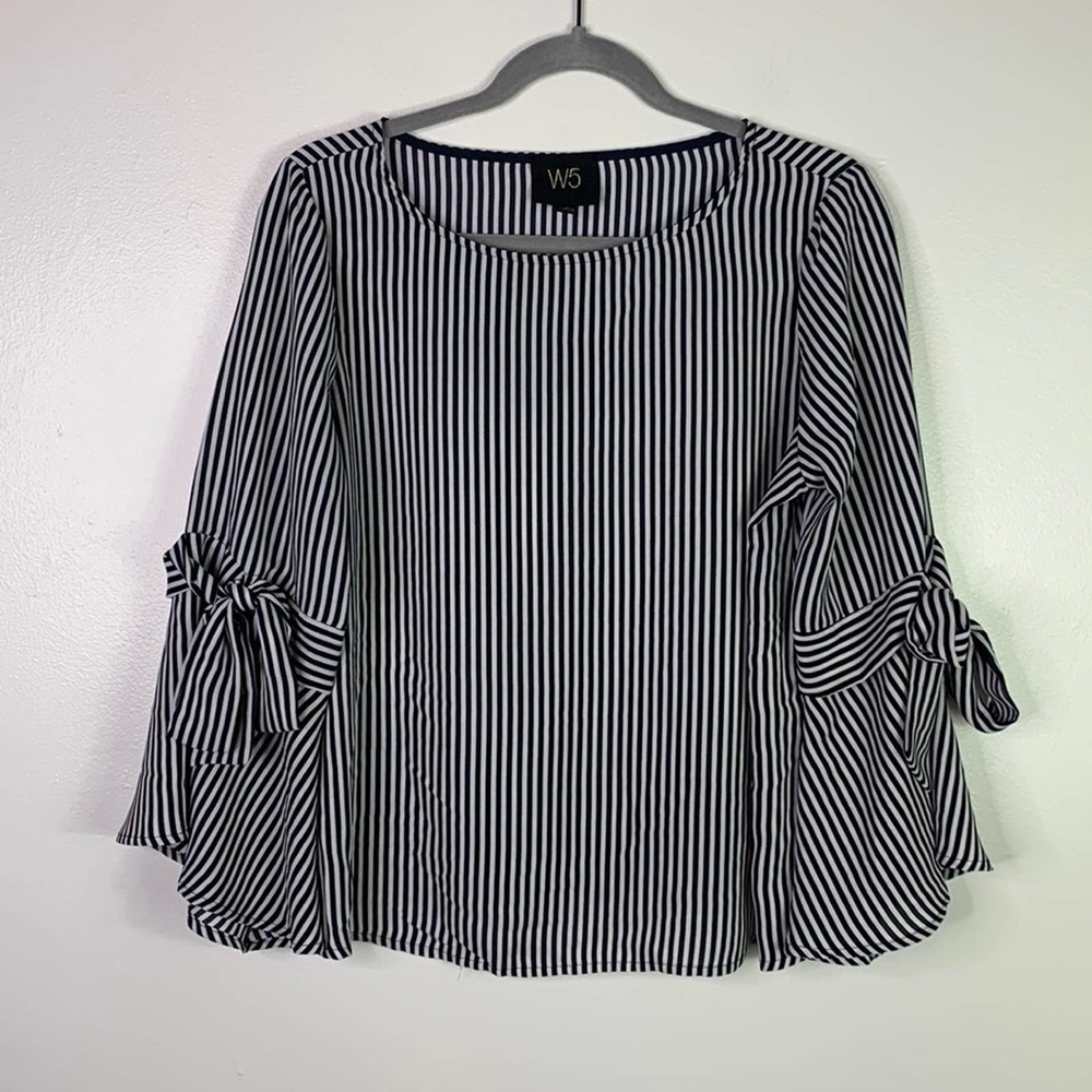 W5 Black & White Striped Bell Sleeve Blouses Womens Medium